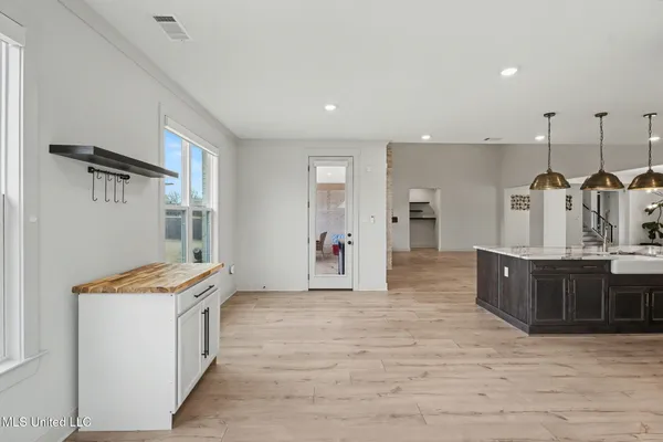 $675,000 | 13764 River Grove Lane, Olive Branch, MS 38654