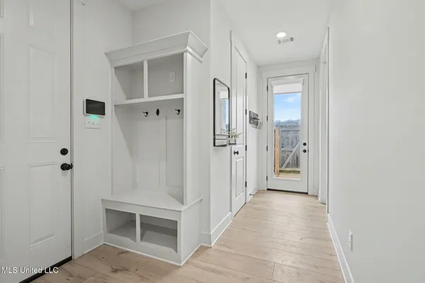 $675,000 | 13764 River Grove Lane, Olive Branch, MS 38654