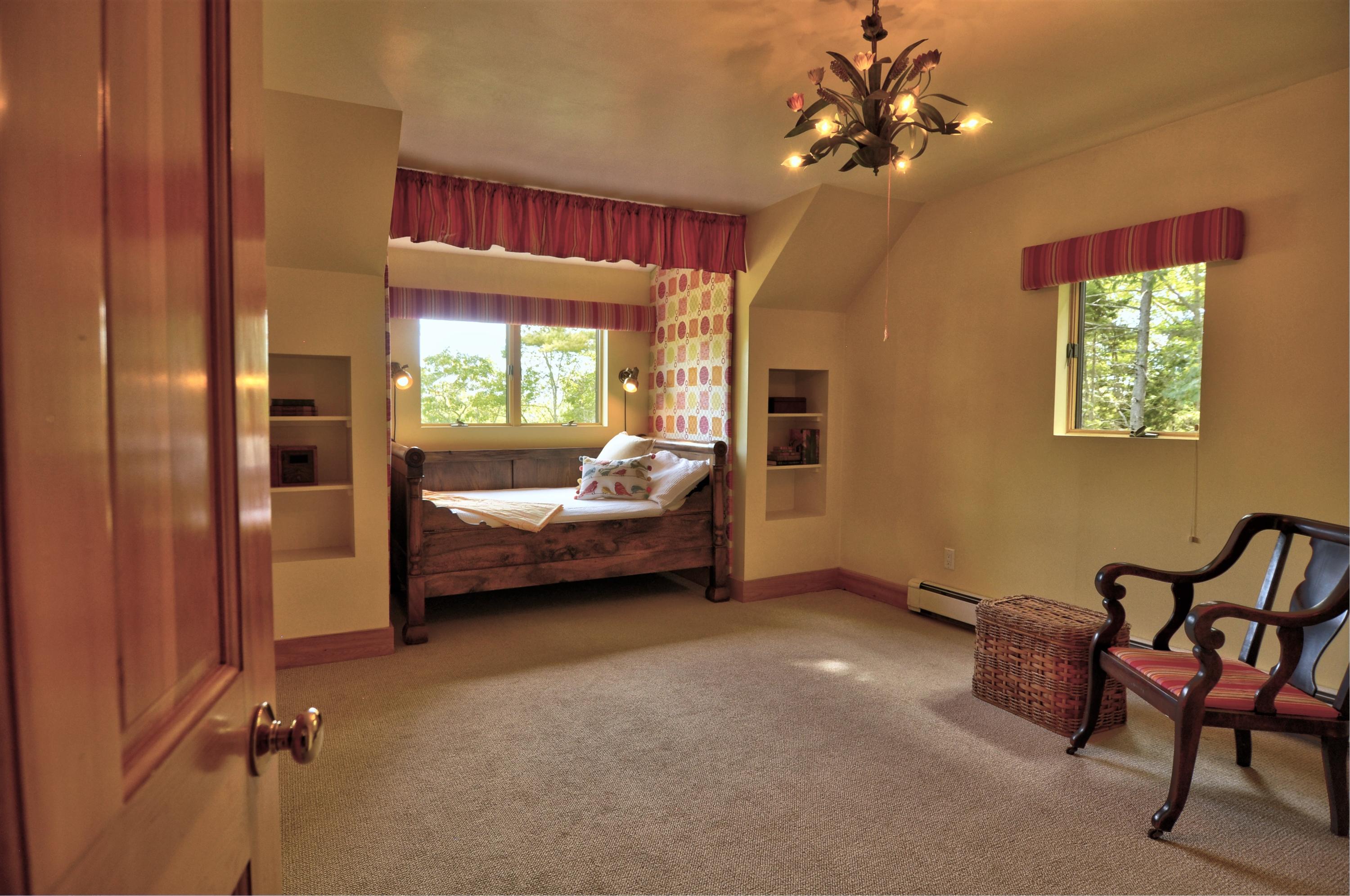 94 Meadow Cove Road East Boothbay, ME 04544 - Photo 22 of 34 23Upstairs Bedroom 2