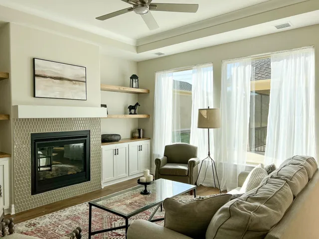 $414,000 | 925 East Cross Crk Court, Derby, KS 67037