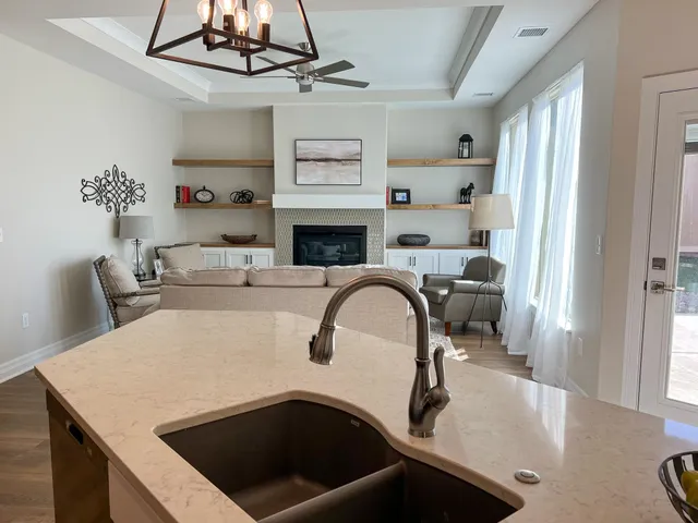 $414,000 | 925 East Cross Crk Court, Derby, KS 67037