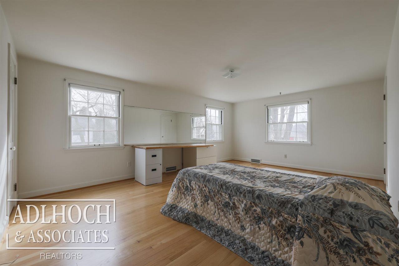 1306 Audubon Road Grosse Pointe, MI 48230 - Photo 27 of 43 31370601-26.JPG