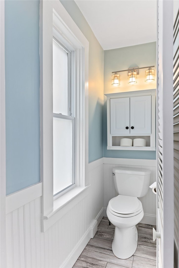 29 Burnett Road Warwick, RI 02889 - Photo 34 of 49 Gallery Image 34
