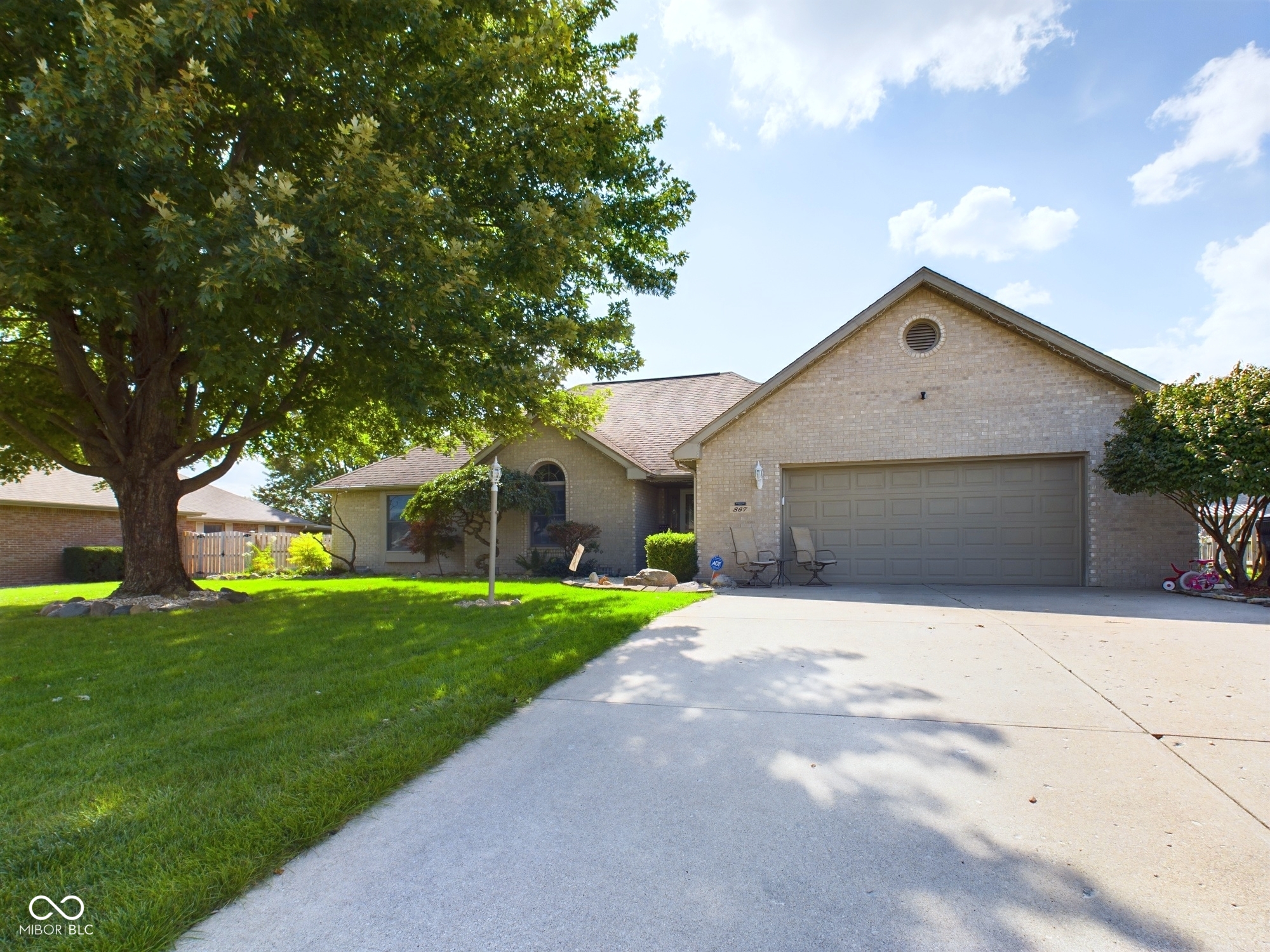867 Deerfield Road Anderson, IN 46012 - Photo 2 of 30
