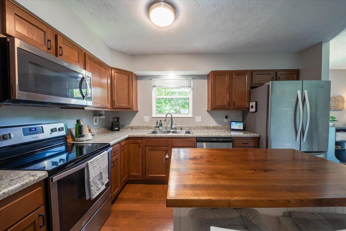 4845 Old Irwin Simpson Road Mason, OH 45040 - Photo 9 of 28 Gallery Image 9