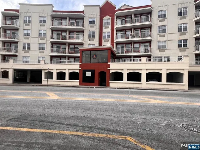 a large building with a lot of windows