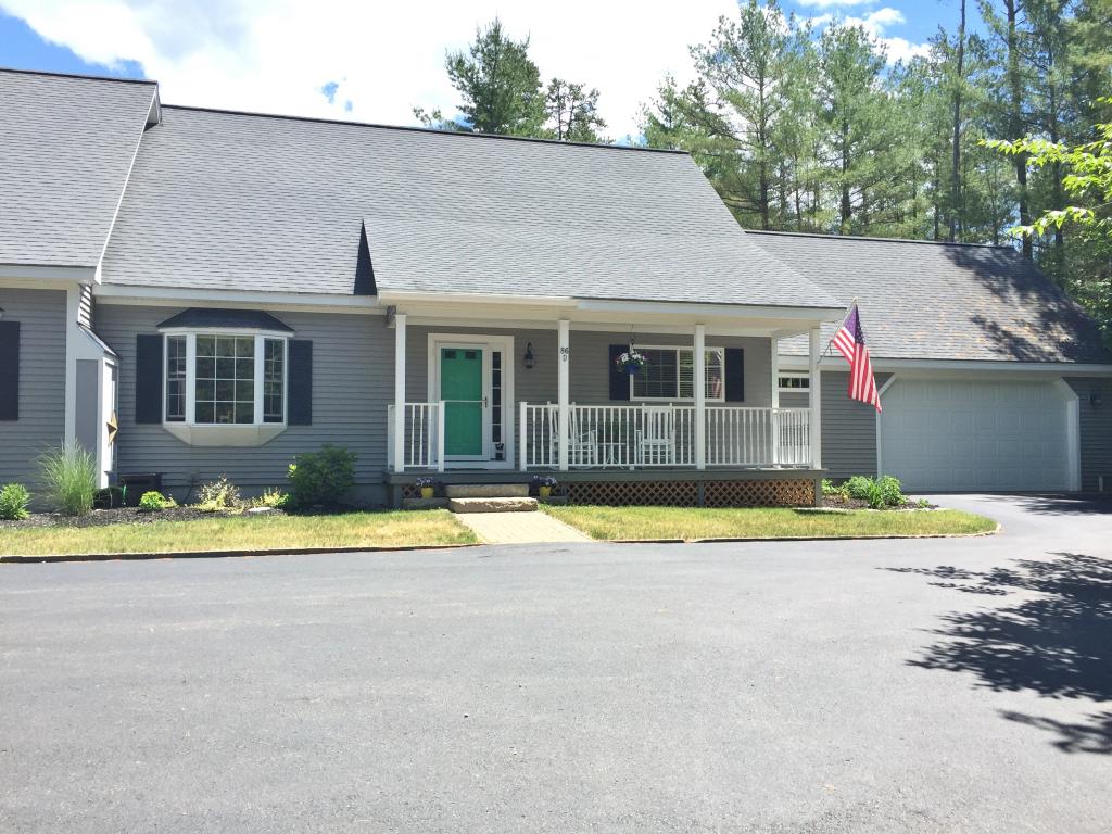 86 D Adams Circle, Unit D Conway, NH 03813 - Photo 1 of 25