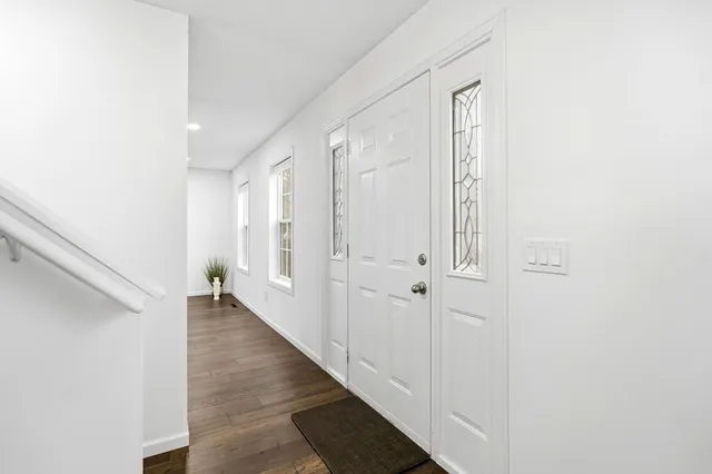 $484,900 | 1673 Parkway Avenue, Shakopee, MN 55379