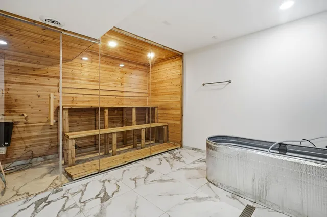 $484,900 | 1673 Parkway Avenue, Shakopee, MN 55379