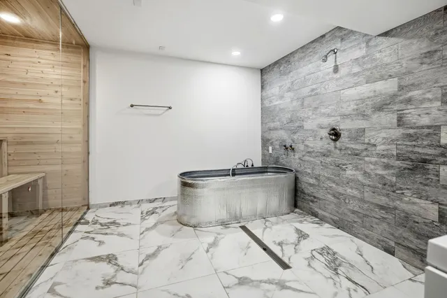 $484,900 | 1673 Parkway Avenue, Shakopee, MN 55379