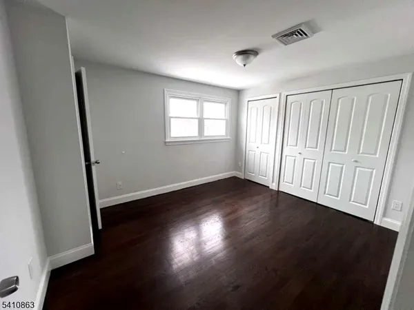 $2,400 | 308 Seaton Avenue, Roselle Park, NJ 07204