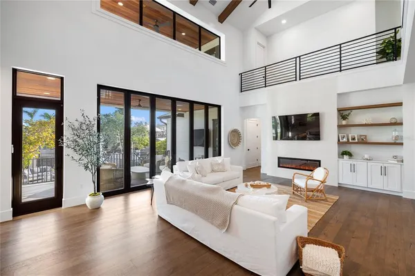 $7,500,000 | 4634 Higel Avenue, Sarasota, FL 34242