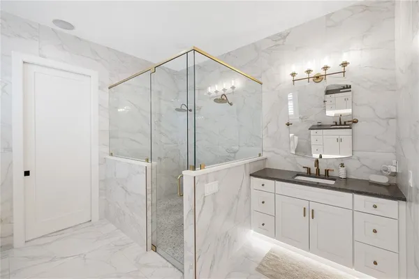 $7,500,000 | 4634 Higel Avenue, Sarasota, FL 34242