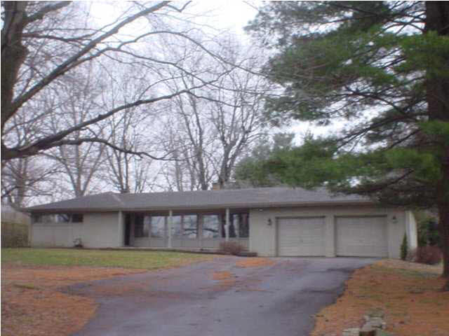 1829 East Outer Lake Road Princeton, IN 47670 - Photo 1 of 1 Gallery Image 1