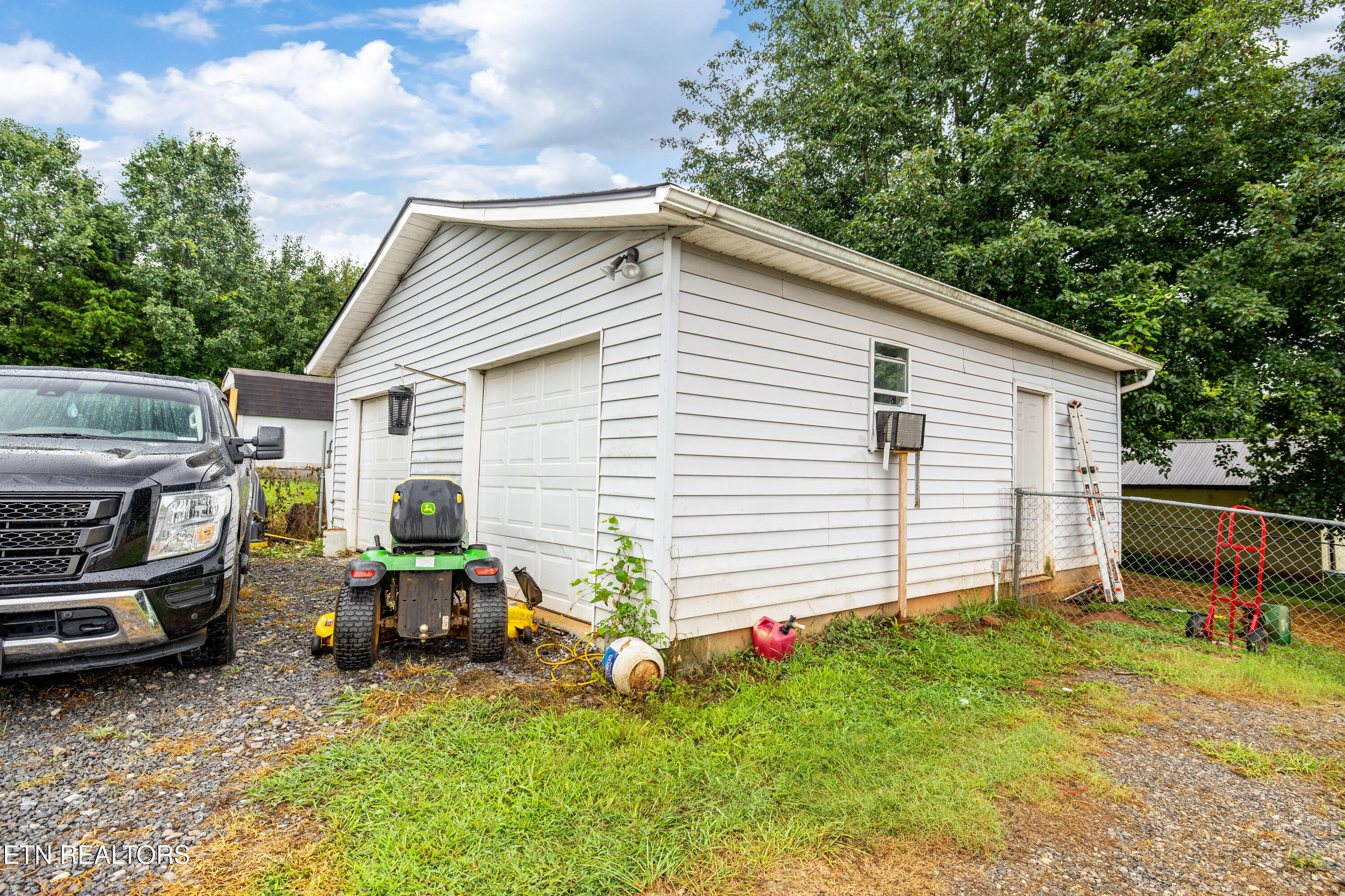 957 Cloyds Church Road Greenback, TN 37742 - Photo 8 of 40 957CloydsChurchRd-1