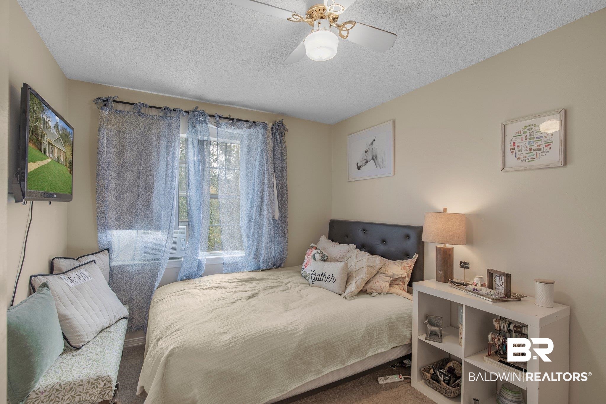 207 Montclair Loop Daphne, AL 36526 - Photo 14 of 32 Bedroom 2