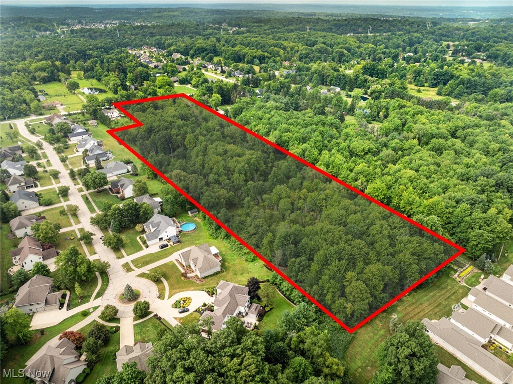 2022 Akins Road Broadview Heights, OH 44147 - Photo 4 of 23 Red lines are for illustration purposes only and do not represent legal property lines. Consult county records for exact legal description.