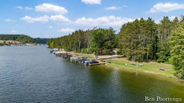 $100,000 | 21919 Hilltop Circle, Stanwood, MI 49346