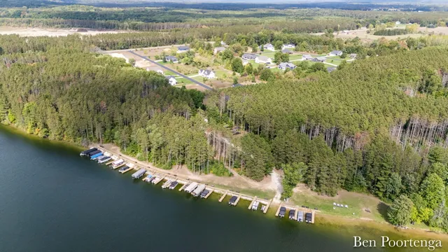 $100,000 | 21919 Hilltop Circle, Stanwood, MI 49346