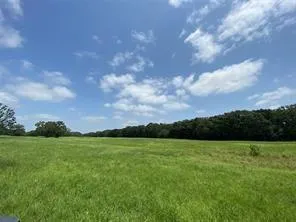$385,000 | 2425 County Road 2425, Como, TX 75431