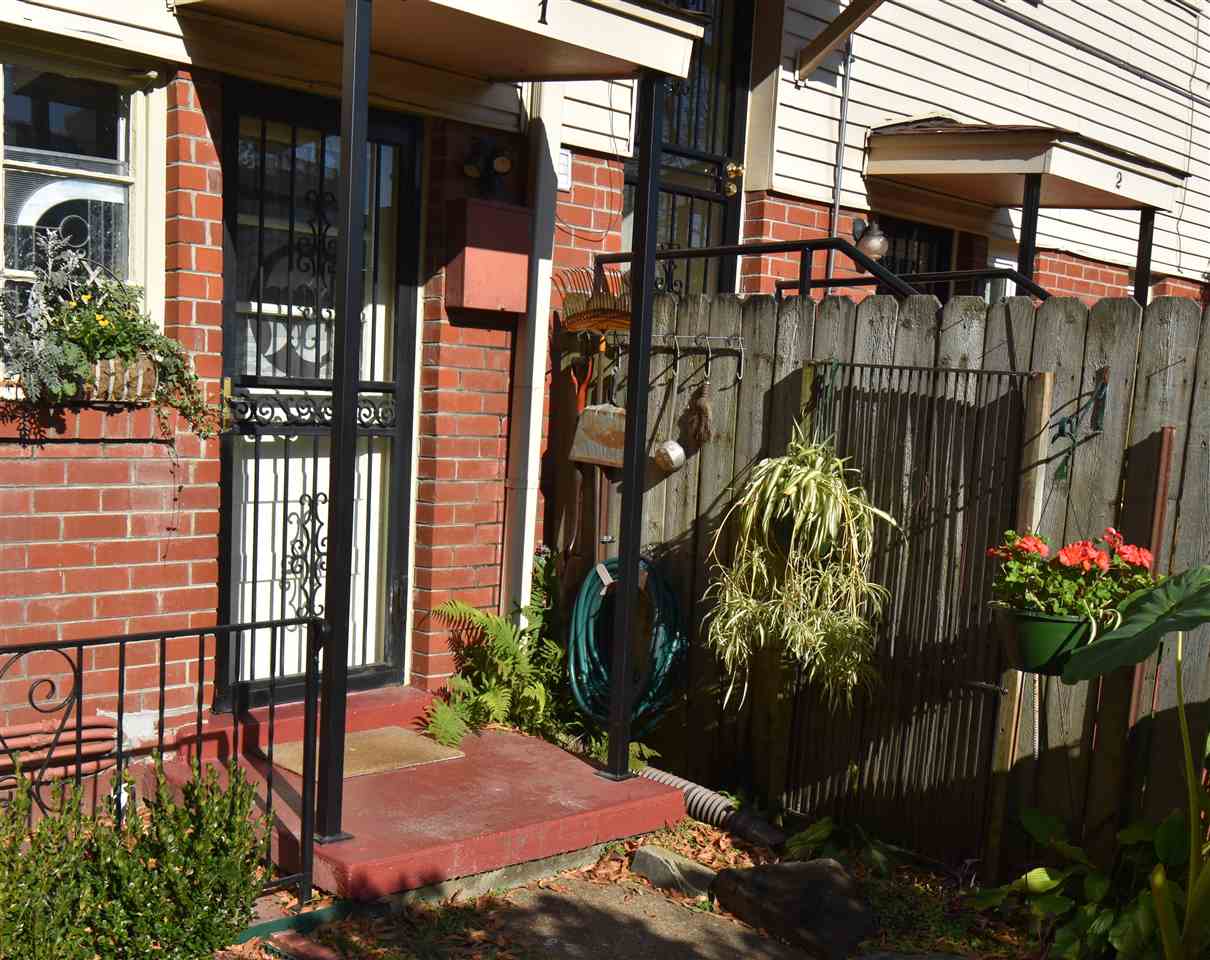 3009 Walnut Grove Road, Unit 1 Memphis, TN 38111 - Photo 14 of 17 Gallery Image 14