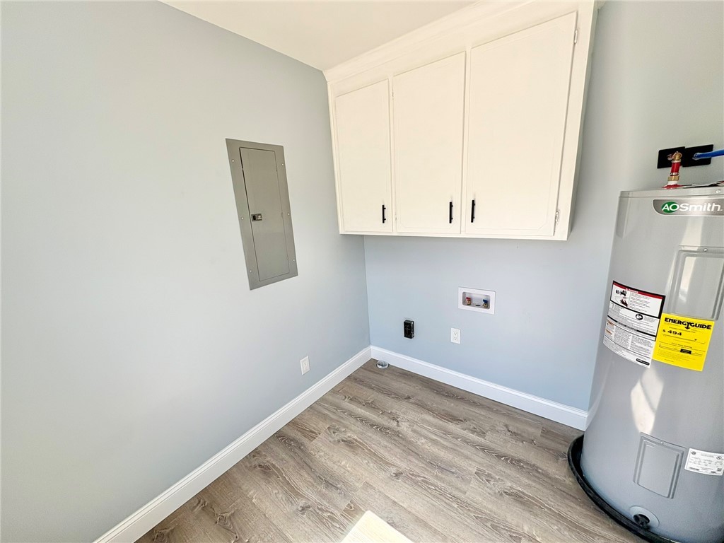 113 Aycock Drive Anderson, SC 29621 - Photo 16 of 20 Laundry room