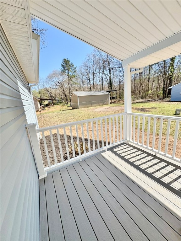 113 Aycock Drive Anderson, SC 29621 - Photo 17 of 20 Back deck
