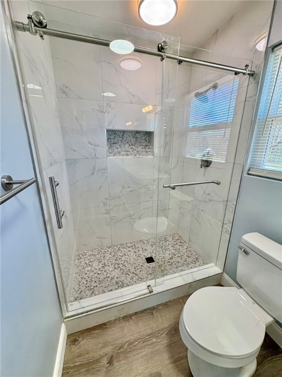 113 Aycock Drive Anderson, SC 29621 - Photo 5 of 20 Master bathroom