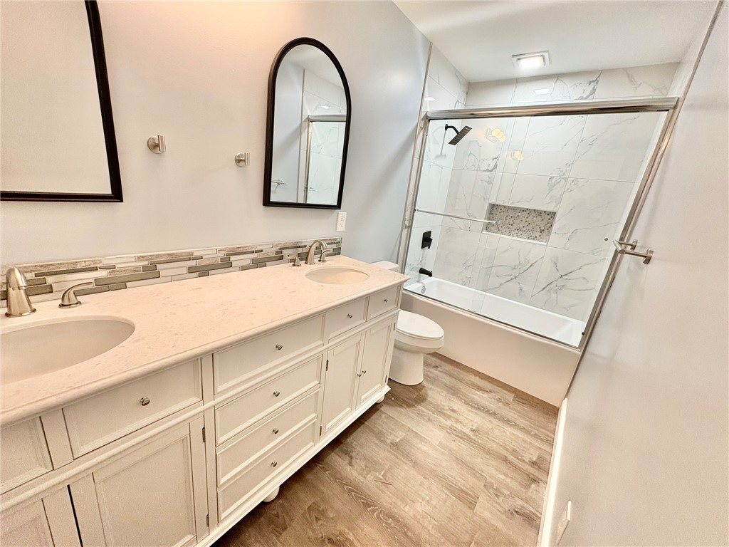 113 Aycock Drive Anderson, SC 29621 - Photo 8 of 20 Guest bathroom