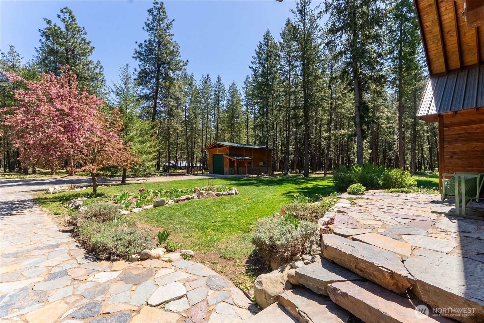 611 A Lost River Road Mazama, WA 98833 - Photo 32 of 39 Gallery Image 32