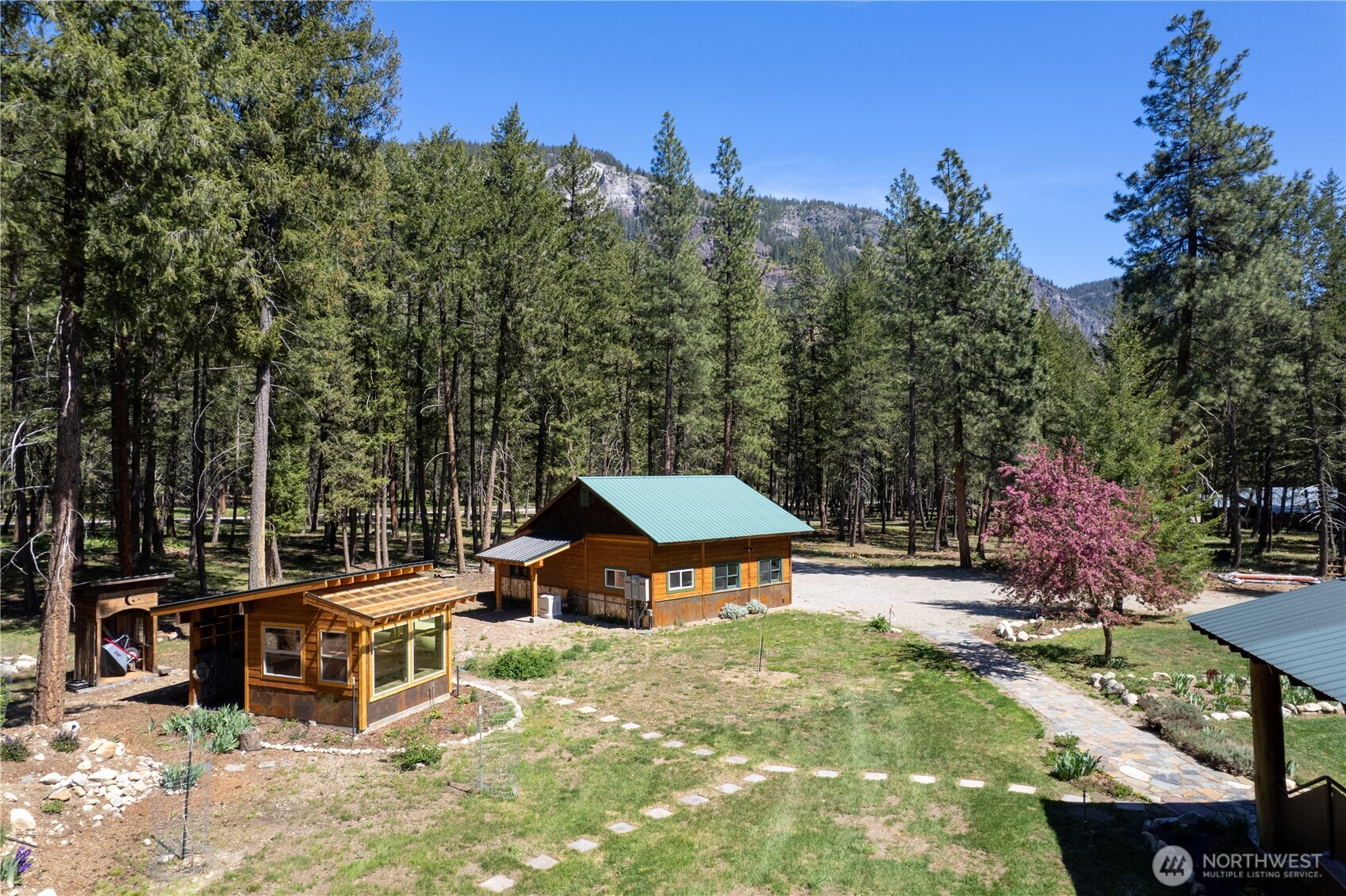 611 A Lost River Road Mazama, WA 98833 - Photo 34 of 39 Gallery Image 34