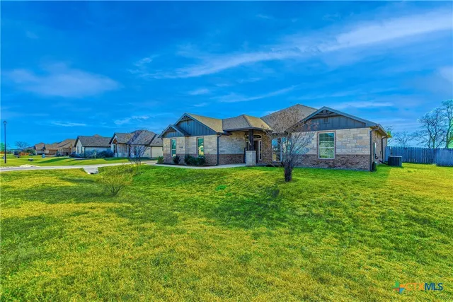 $465,000 | 8323 Torrente Drive, Temple, TX 76504