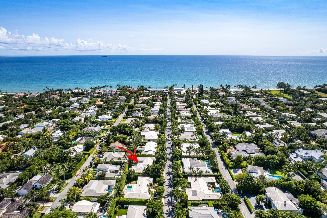 265 List Road Palm Beach, FL 33480 - Photo 37 of 38 an aerial view of multiple house