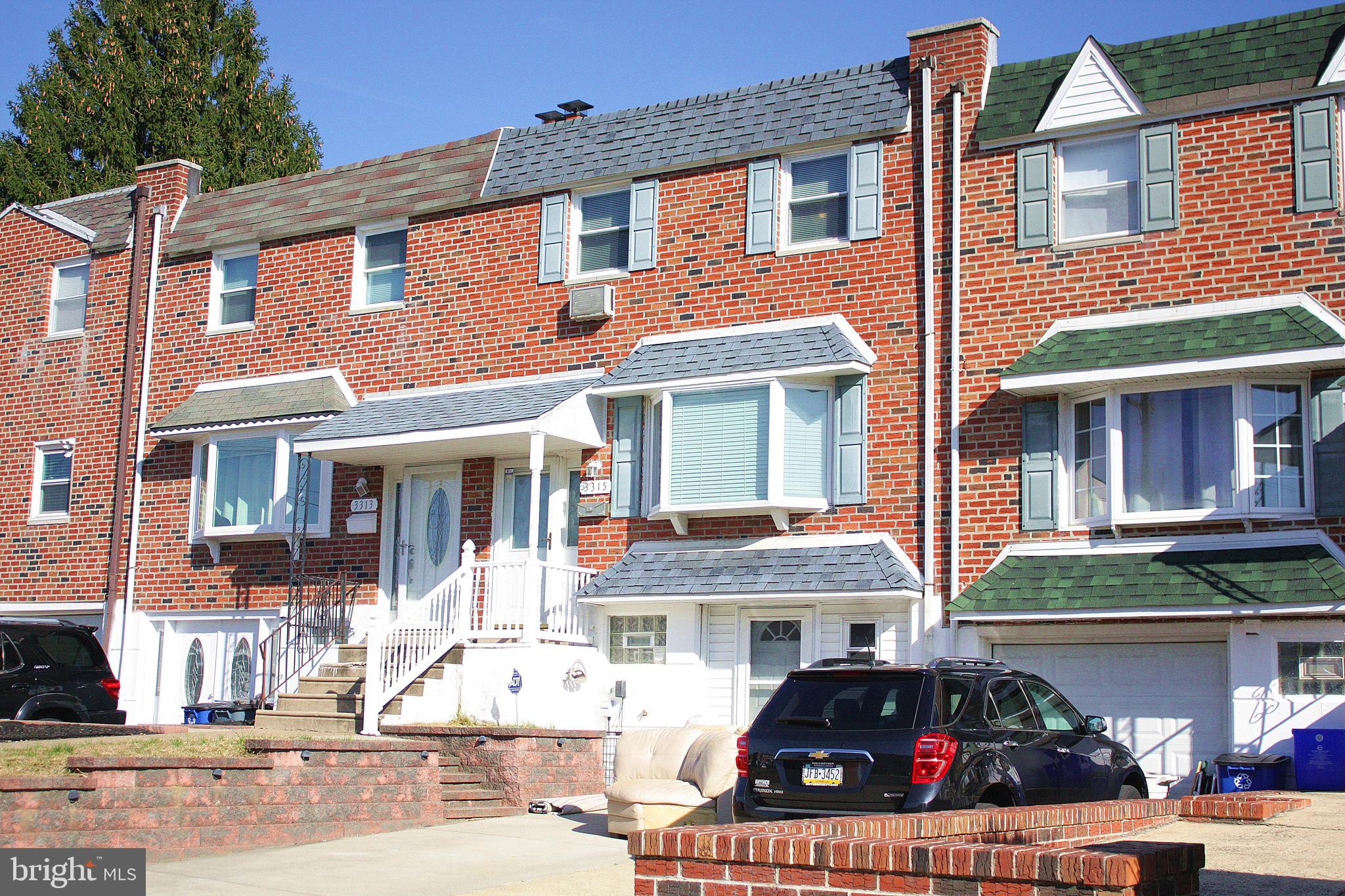 3315 Belgreen Road Philadelphia, PA 19154 - Photo 2 of 32 Right Front