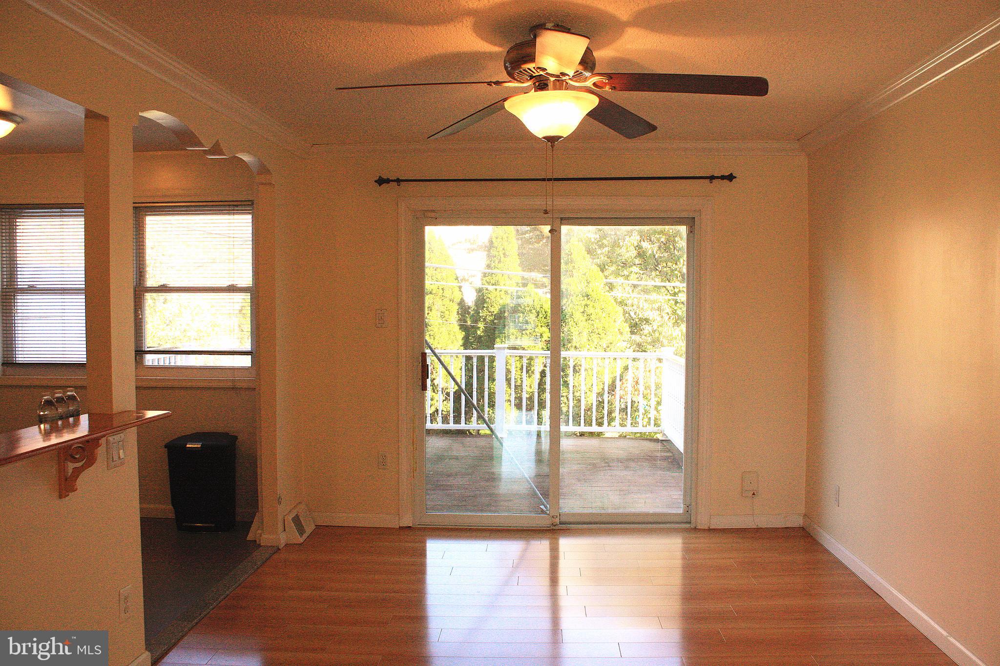 3315 Belgreen Road Philadelphia, PA 19154 - Photo 9 of 32 Dining Area and Kitchen