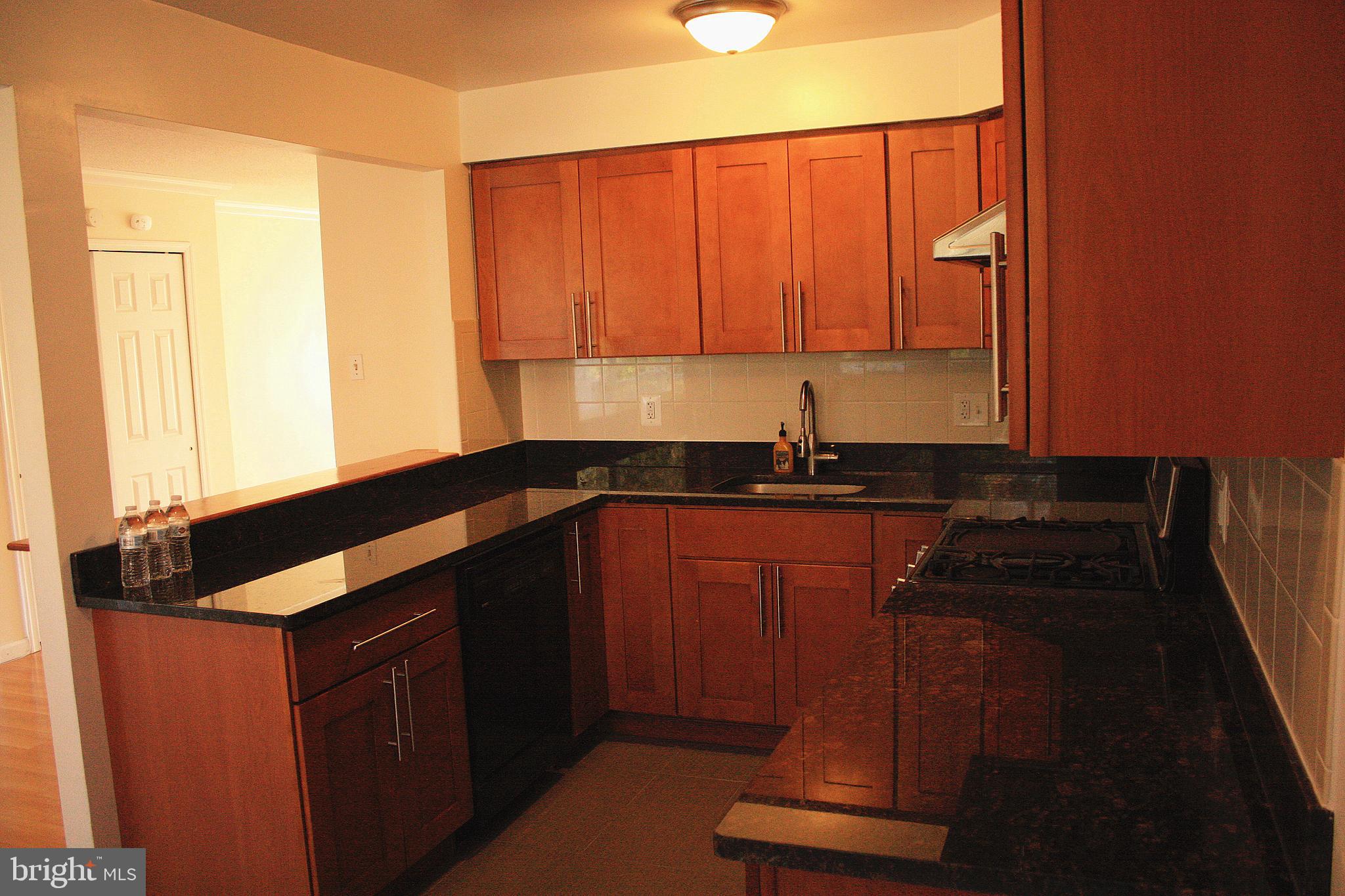 3315 Belgreen Road Philadelphia, PA 19154 - Photo 10 of 32 Kitchen
