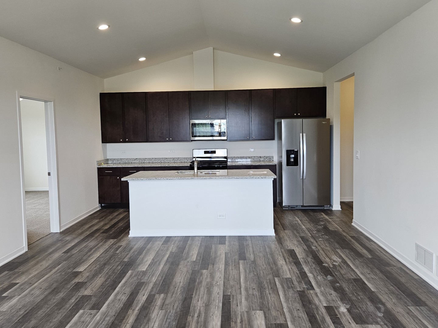 19 Apollo Court Tinley Park, IL 60477 - Photo 2 of 13