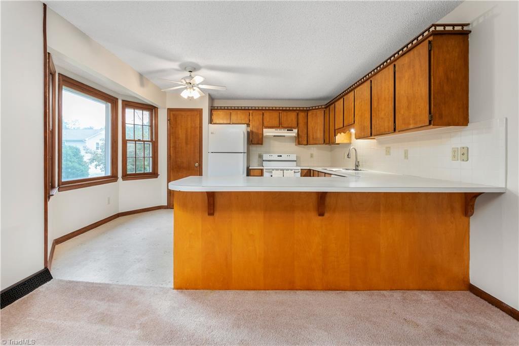 6002 Hunters Ridge Court Lexington, NC 27295 - Photo 12 of 35 Gallery Image 12
