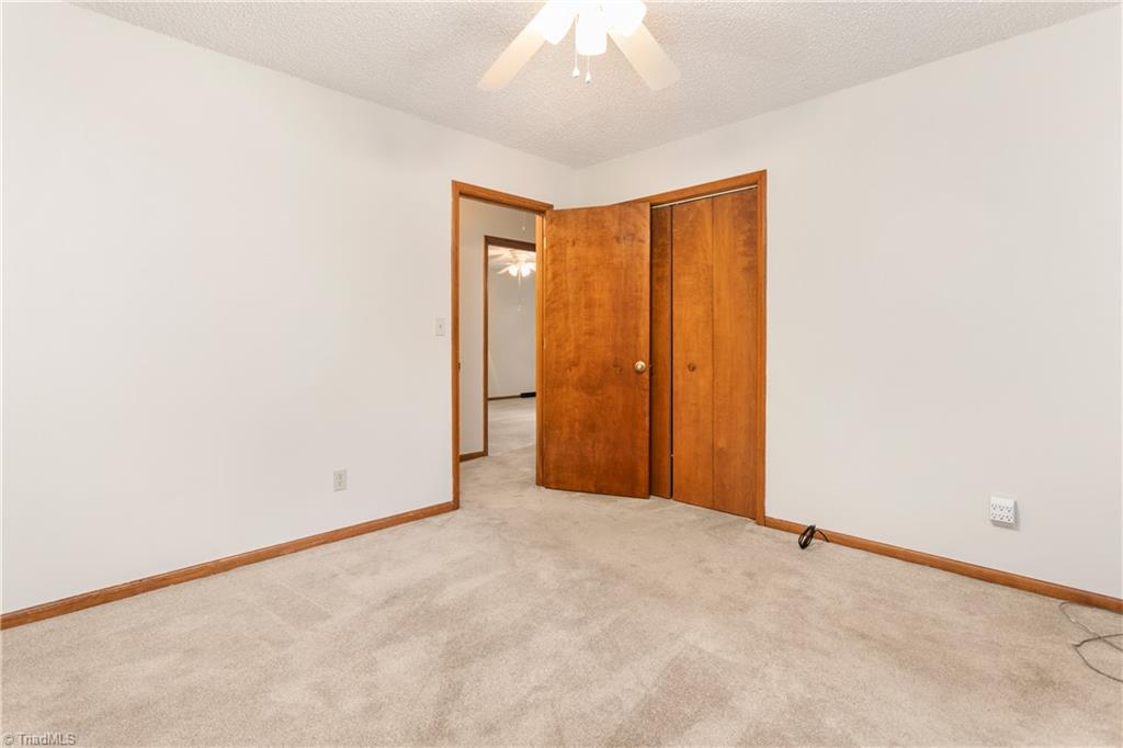 6002 Hunters Ridge Court Lexington, NC 27295 - Photo 25 of 35 Gallery Image 25