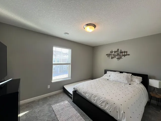 $2,595 | 5021 Useppa Trail, Woodbury, MN 55129