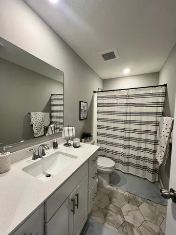 $2,595 | 5021 Useppa Trail, Woodbury, MN 55129