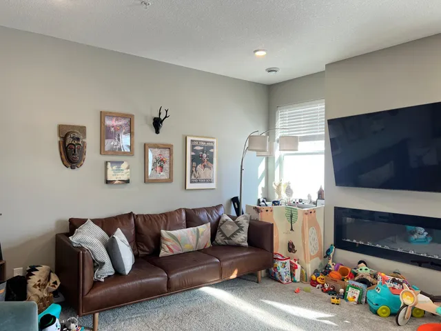 $2,595 | 5021 Useppa Trail, Woodbury, MN 55129