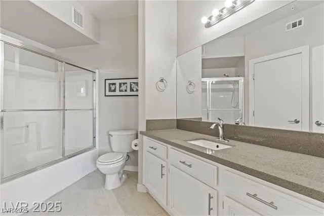 $1,200 | 7143 South Durango Drive, Unit 305, Las Vegas, NV 89113