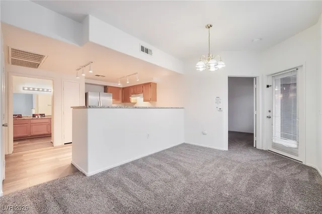 $1,500 | 10245 South Maryland Parkway, Unit 154, Las Vegas, NV 89183