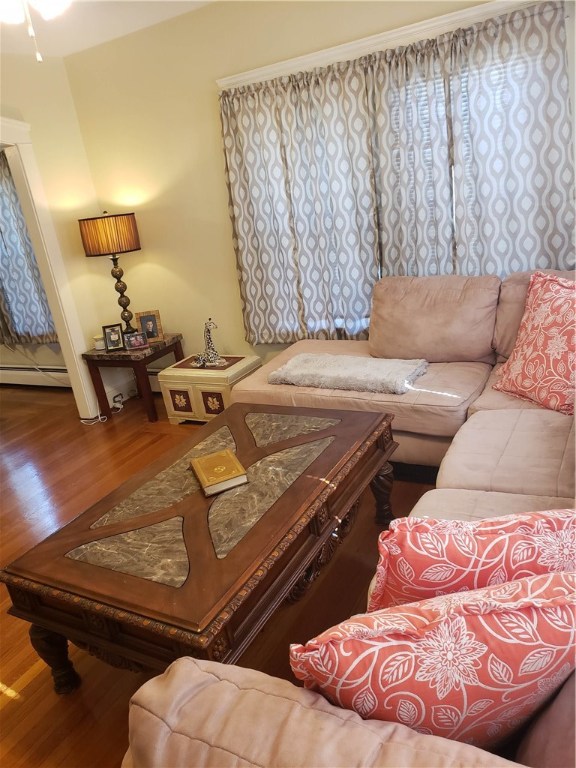 277 Power Road Pawtucket, RI 02860 - Photo 13 of 35 Living room