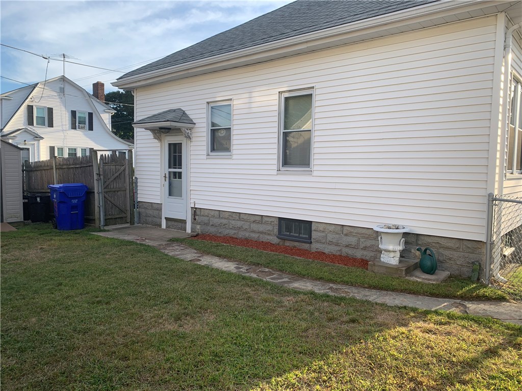 277 Power Road Pawtucket, RI 02860 - Photo 5 of 35 Gallery Image 5