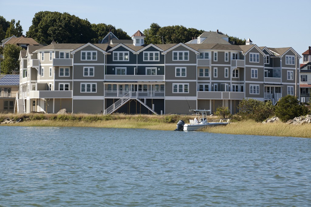 7 Bay Street, Unit 10 Hull, MA 02045 - Photo 1 of 10 a view of a house with pool and a yard