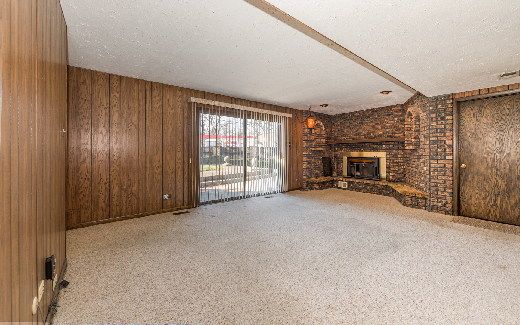 14400 Shepard Drive Dolton, IL 60419 - Photo 15 of 55 a view of empty room with a fireplace
