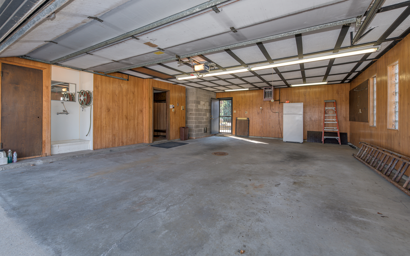 14400 Shepard Drive Dolton, IL 60419 - Photo 40 of 55 a view of empty room with wooden walls