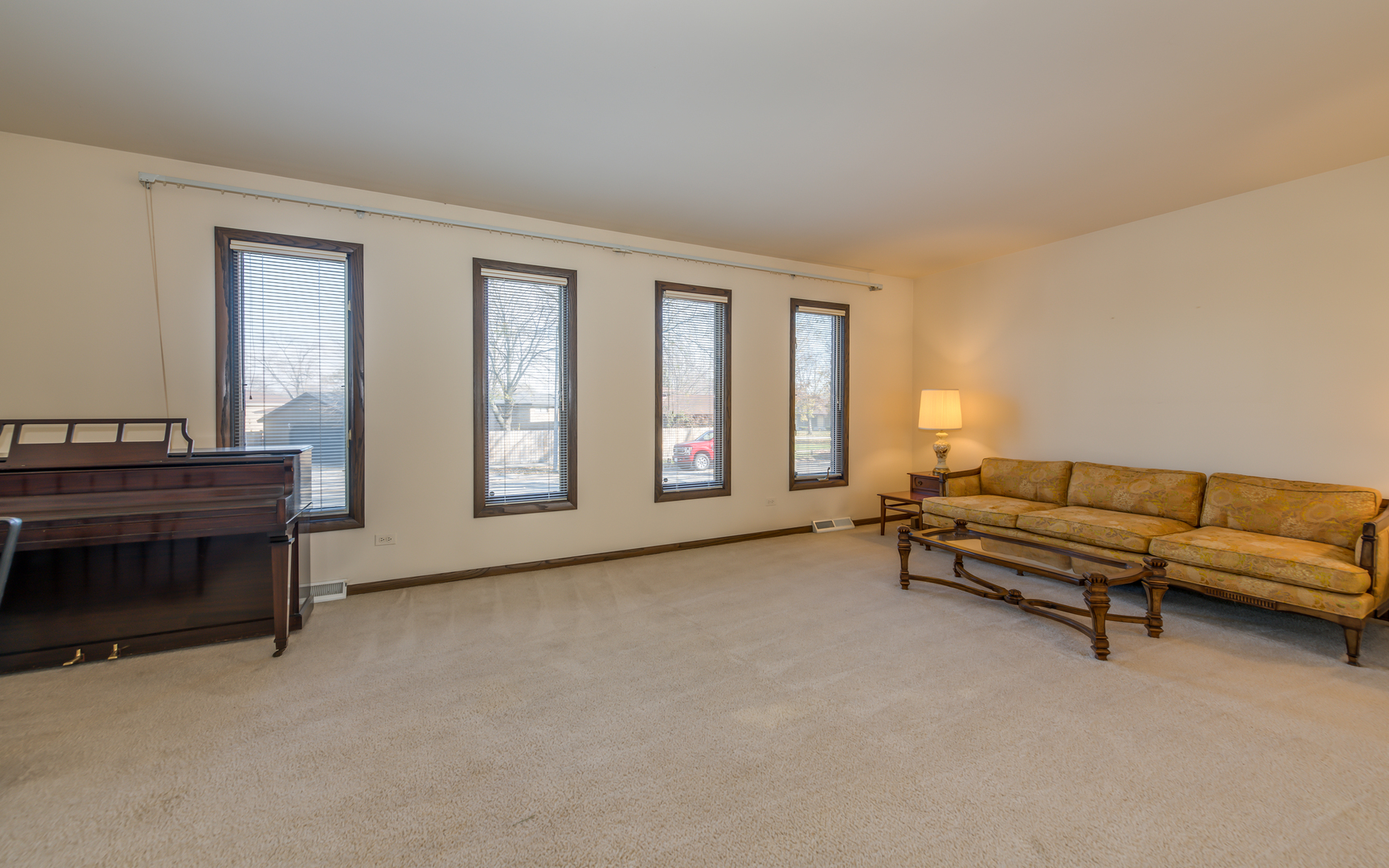 14400 Shepard Drive Dolton, IL 60419 - Photo 8 of 55 a living room with furniture and a window